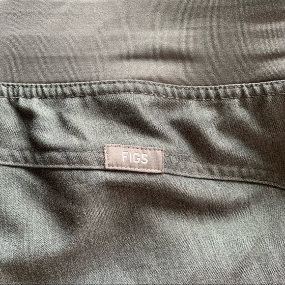 Figs Kade Cargo Scrub Pants - Picture 10 of 13